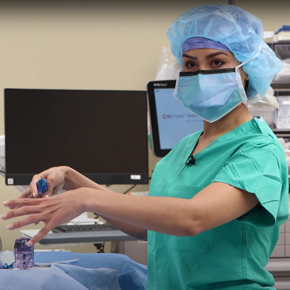  A nurse demonstrates a procedure